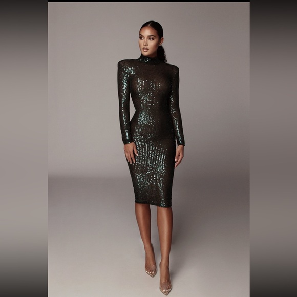 JLUXLABEL Emerald green sequin midi dress (M) NWT - Picture 2 of 3